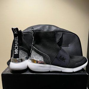 MK MICHAEL KORS Women's Skyler Wedge Bootie Sock Sneakers Black Size 9
